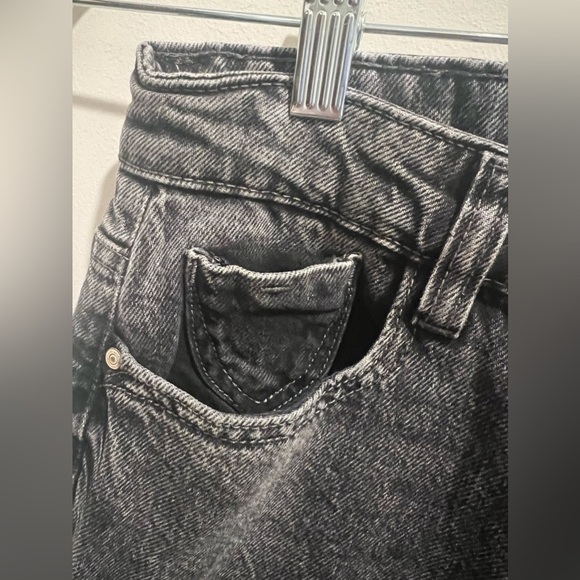 ZARA Women's Black Washed High Rise Denim Jeans - Picture 8 of 8